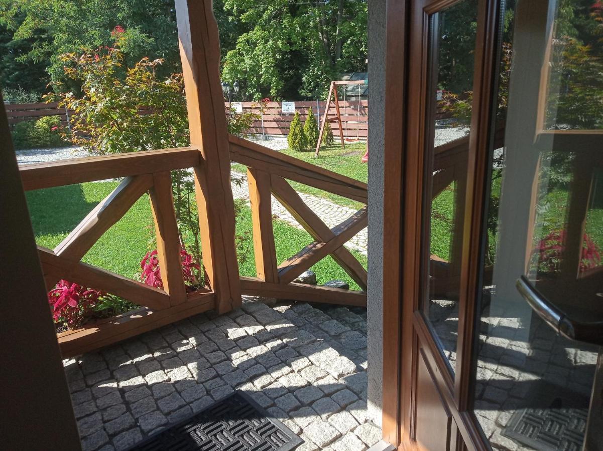 Bocianowka Z Sauna I Fotelem Masujacym W Cenie Ustroń Esterno foto